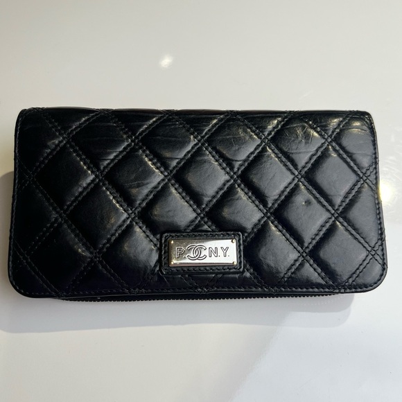 Chanel Black Quilted Lambskin Wallet Purse (PNY - Paris New York) - Picture 3 of 12